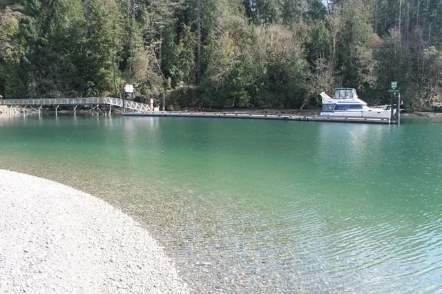 Penrose Point State Park
