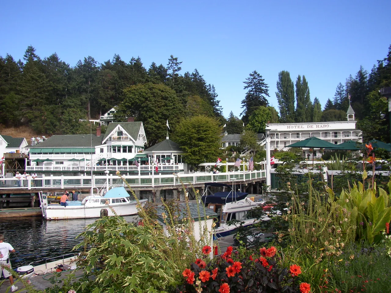Roche Harbor Entrances